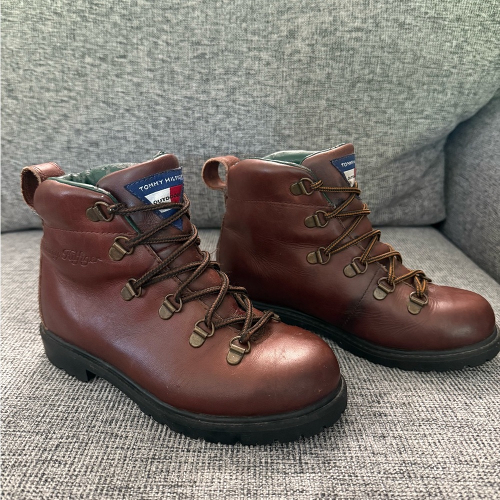 Vintage Tommy Hilfiger leather boots Size